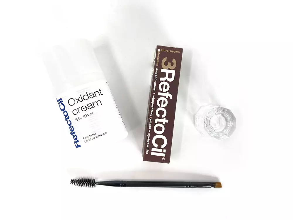 2-naturalbrown-refectocil-augenbrauenfarbe-set-shop-Sara-Pavo-Cosmetics